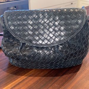 Bottega Veneta Over the Shoulder Black Bag 💼